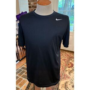 Nike DRI-FIT Legend Fitness T-Shirt Black Sz. M Sweat Wicking